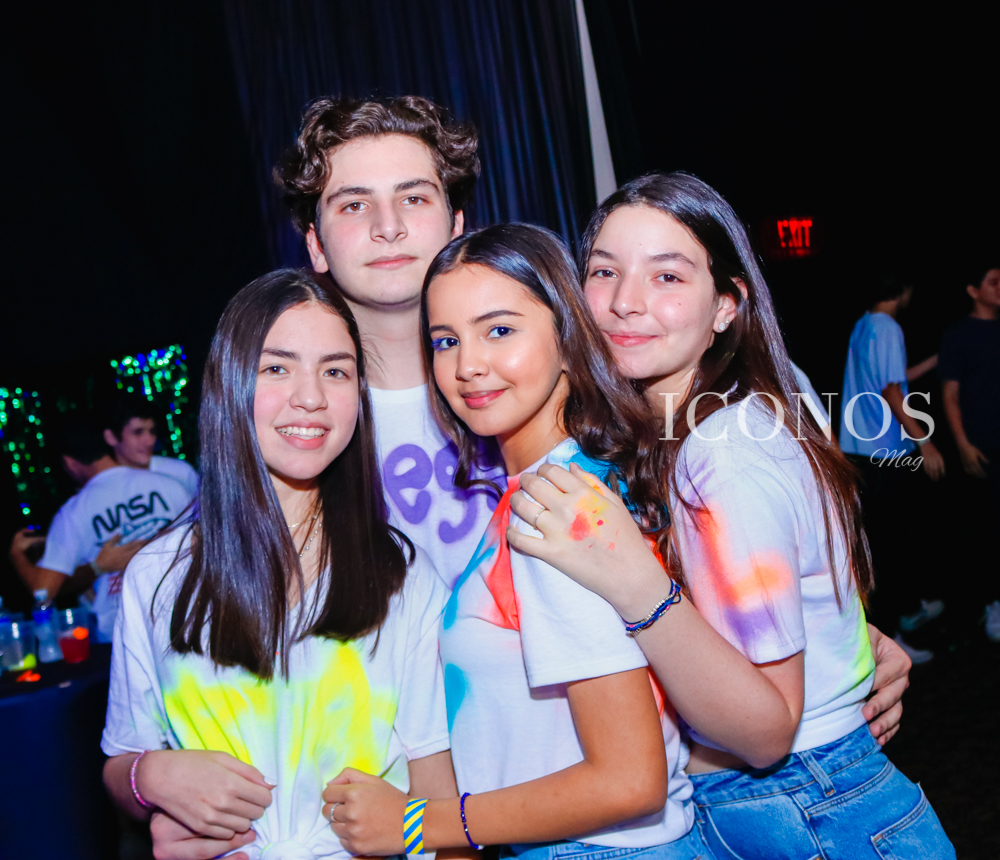 Neón party Seniors EIS 2020