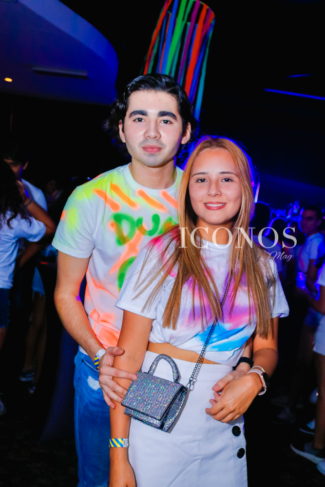 Neón party Seniors EIS 2020