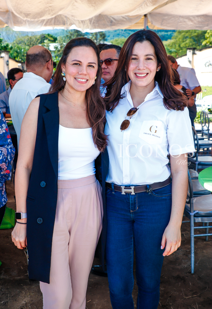 plaza comercial La Foresta