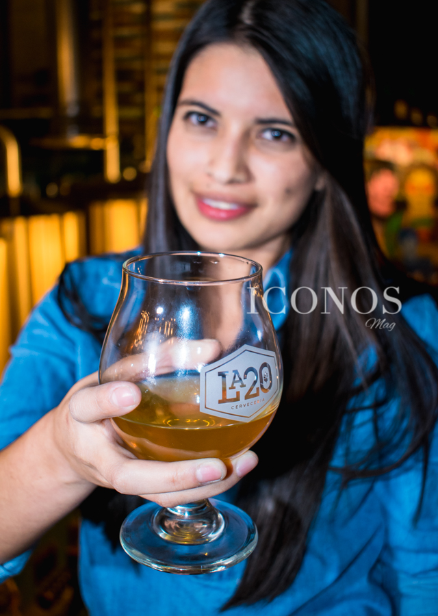 primer aniversario Cervecería La 20