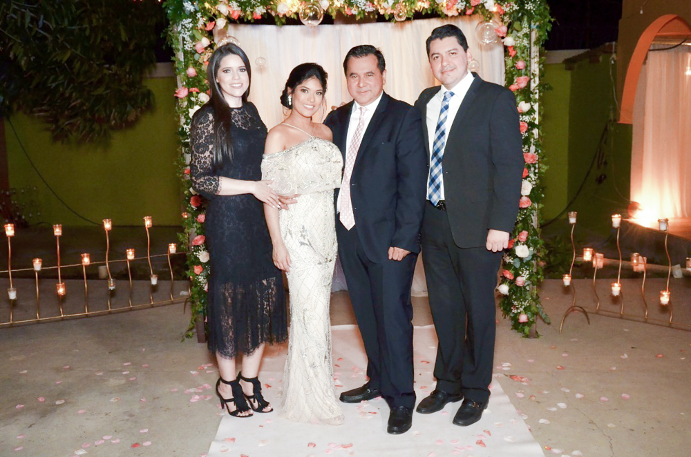 Boda civil de Connie Ramos y Miguel Pineda