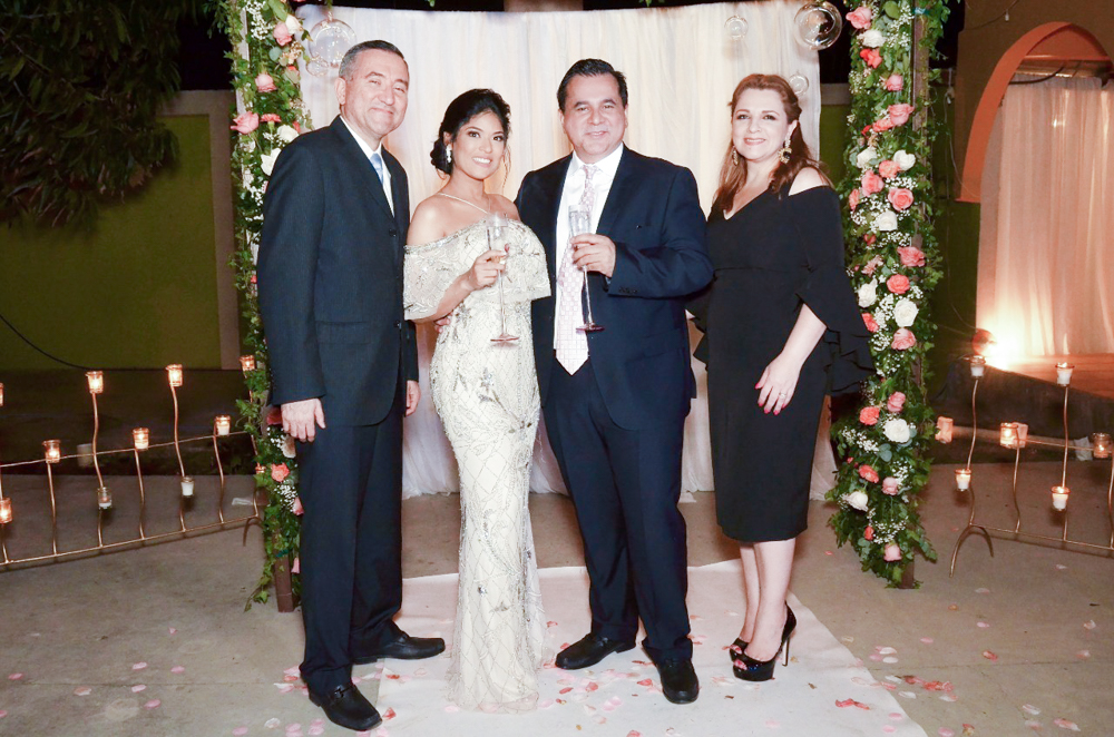 Boda civil de Connie Ramos y Miguel Pineda