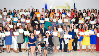 Academia de mujeres emprendedoras AWE