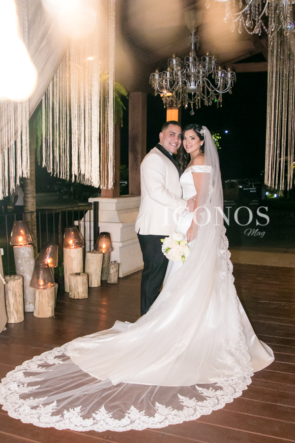 Banquete nupcial de Dominique Hawit y Adrián Patrón