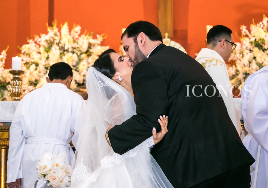 Boda religiosa de Caroll Perelló y Elías Handal