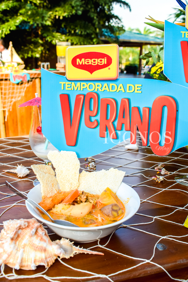 Crema de Mariscos con Leche de Coco Maggi
