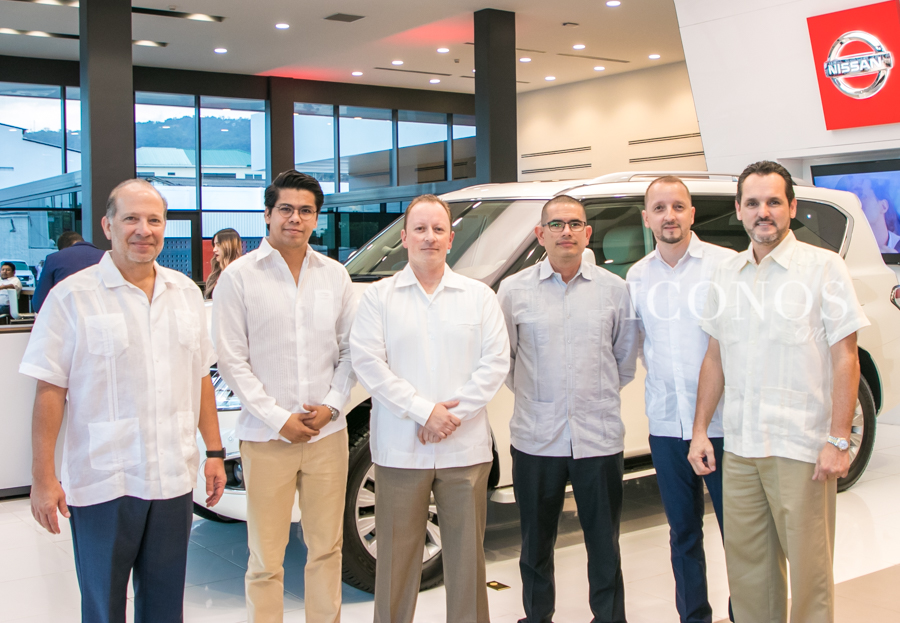 Inauguración sala de ventas Nissan San Pedro Sula