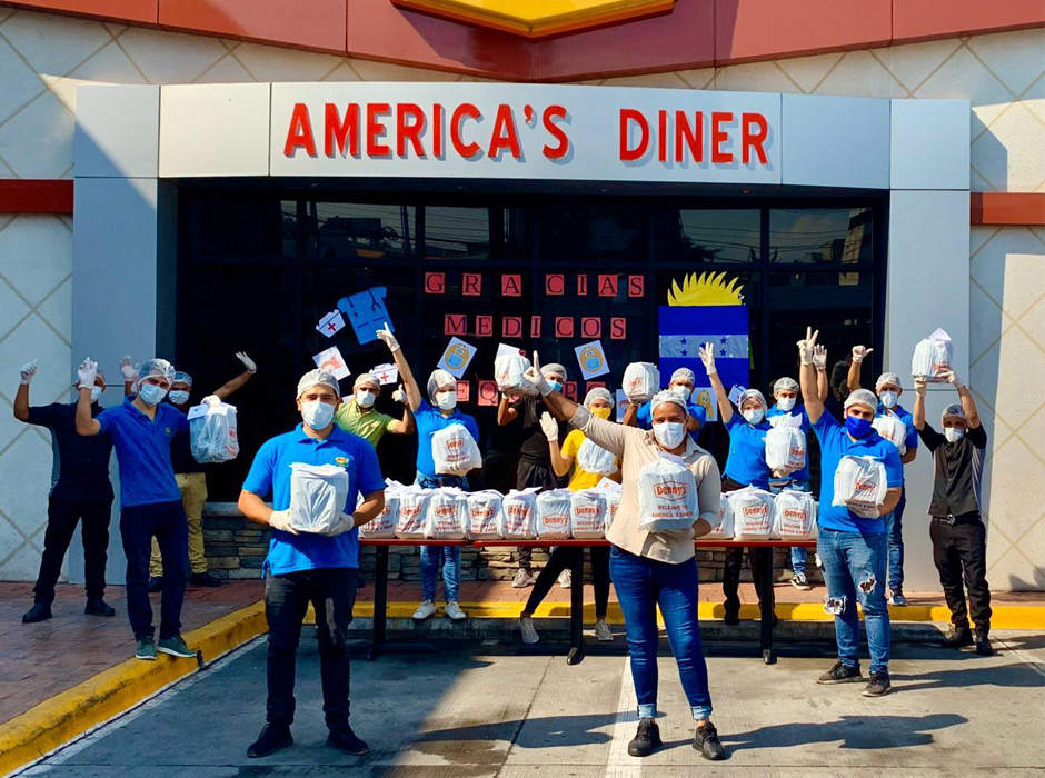 Donativo Dennys hospitales Honduras