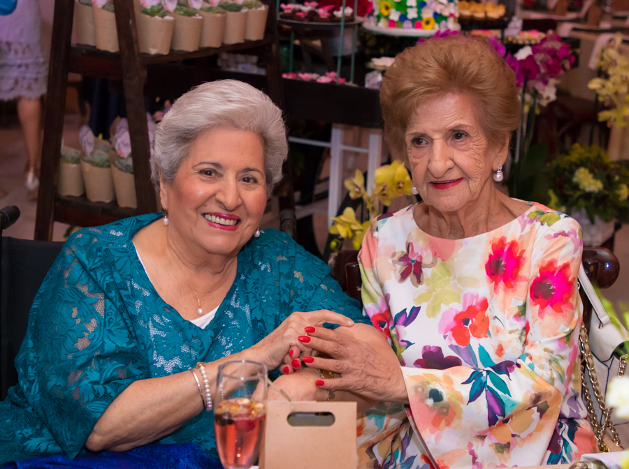 Fallece la dama Leyla Canahuati de Chahín