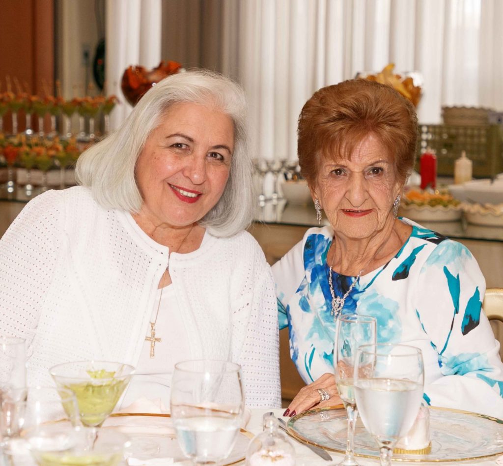 Fallece la dama Leyla Canahuati de Chahín