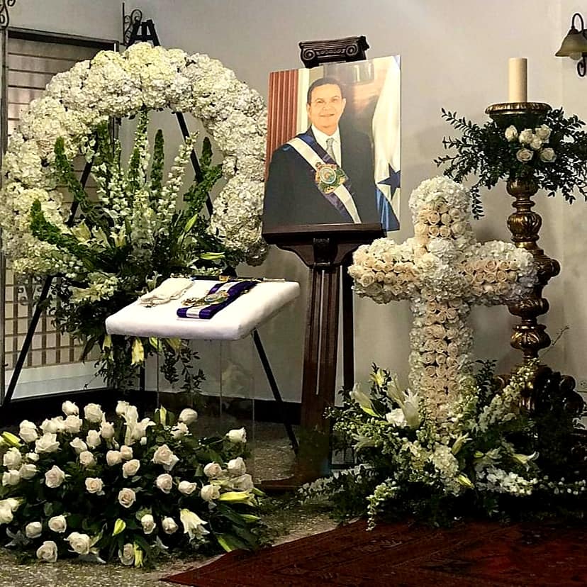 Norma Regina y Rafael Leonardo Callejas