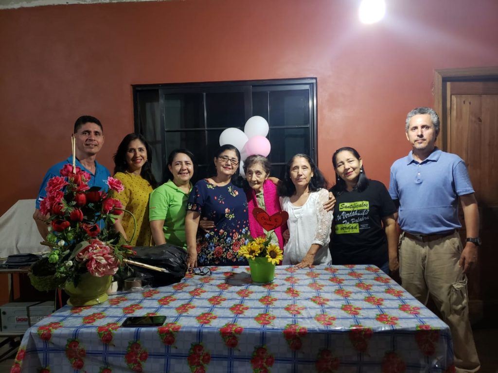 Fallece la dama Rosa Adilia Hernández