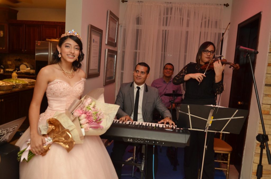 Los quince años de Dayana Nohemy García Cerrato