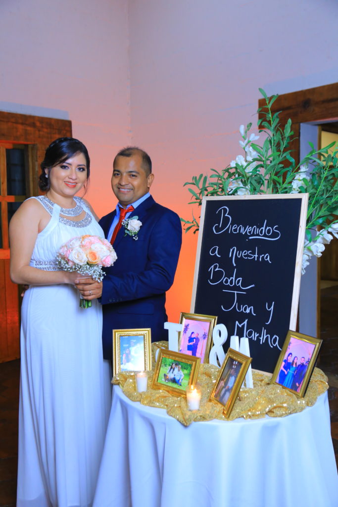 La boda de Martha Torres y Juan Medina