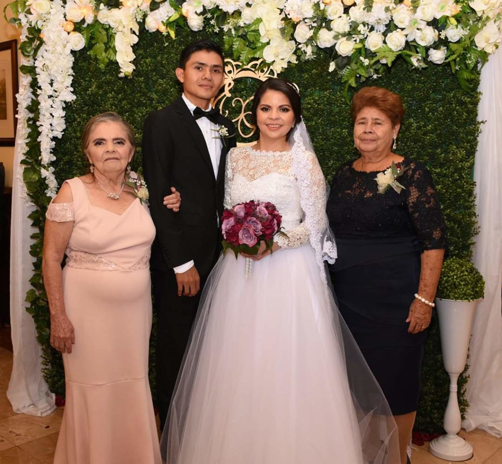 La boda de Arnold Nolasco y Elda Peña
