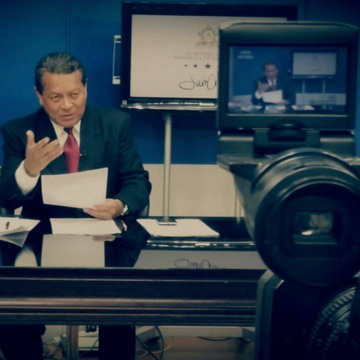 Fallece el periodista Julio Ernesto Alvarado