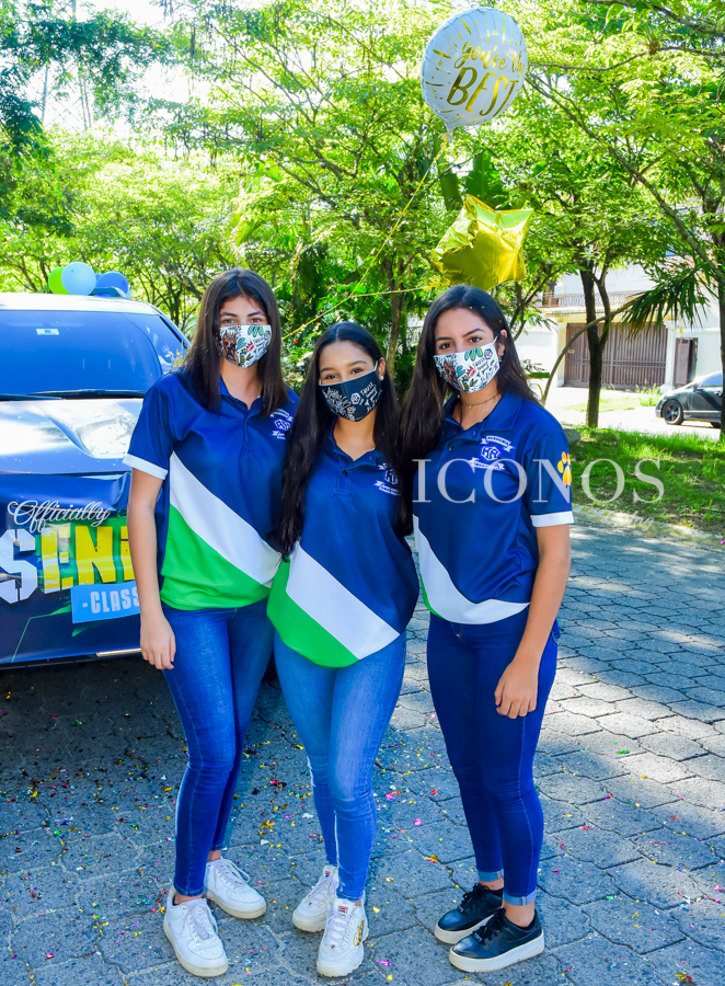 Entrance Seniors 2021 Academia Americana