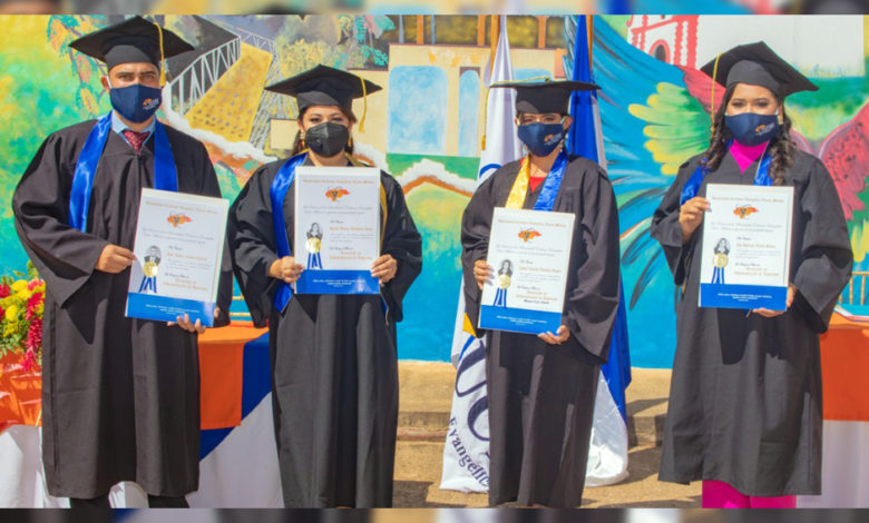 Graduaciones UCENM 2020 octubre Honduras