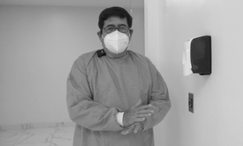 heroe de capa blanca