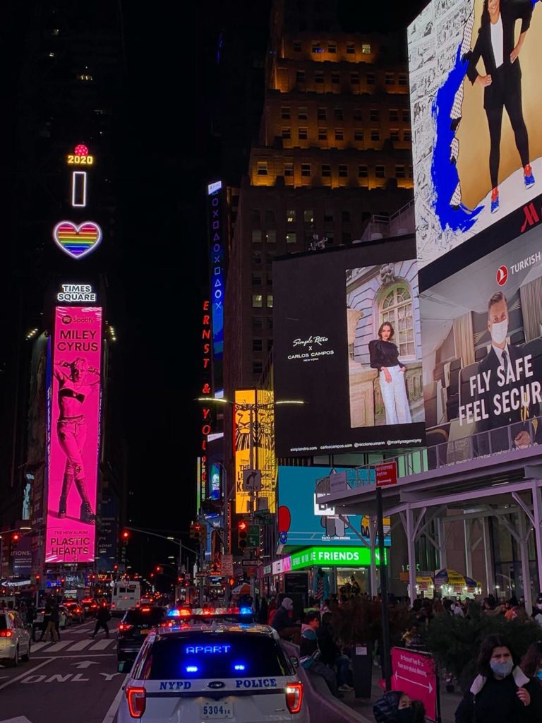Carlos Campos en Time Square