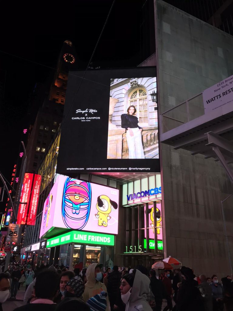 Carlos Campos en Time Square