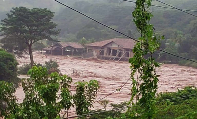 Marina Copan Convention Center inundado