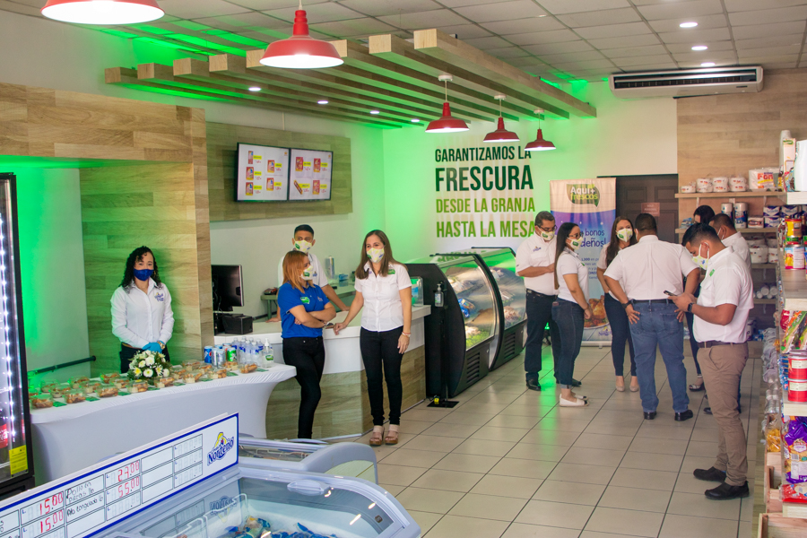 Aquí más frescos by Cargill en Plaza UNO