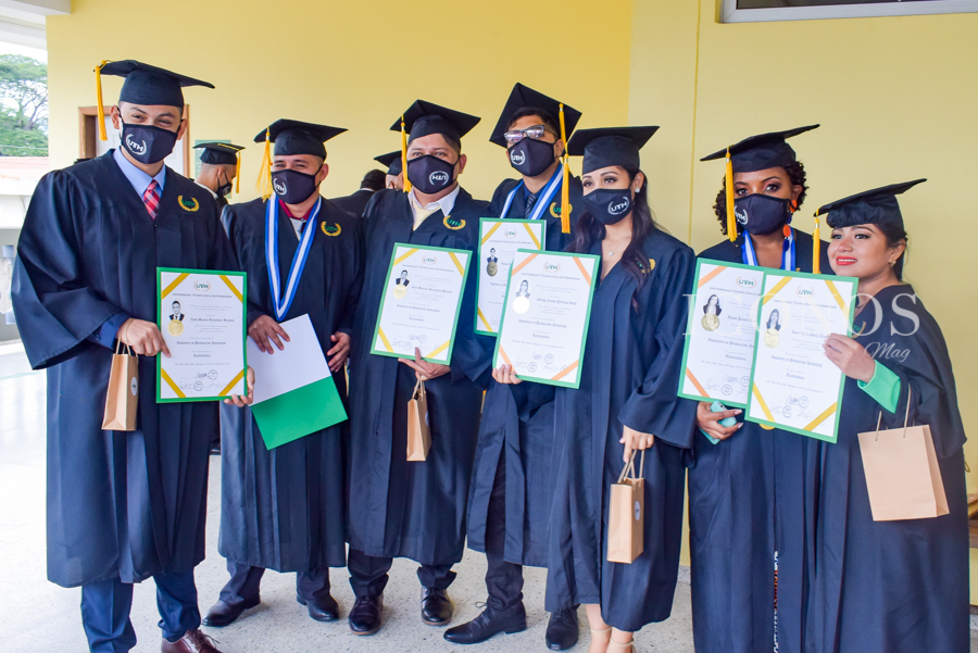Graduación UTH 2020 