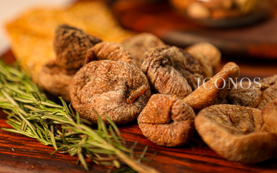 Briscola by Sonia Pineda