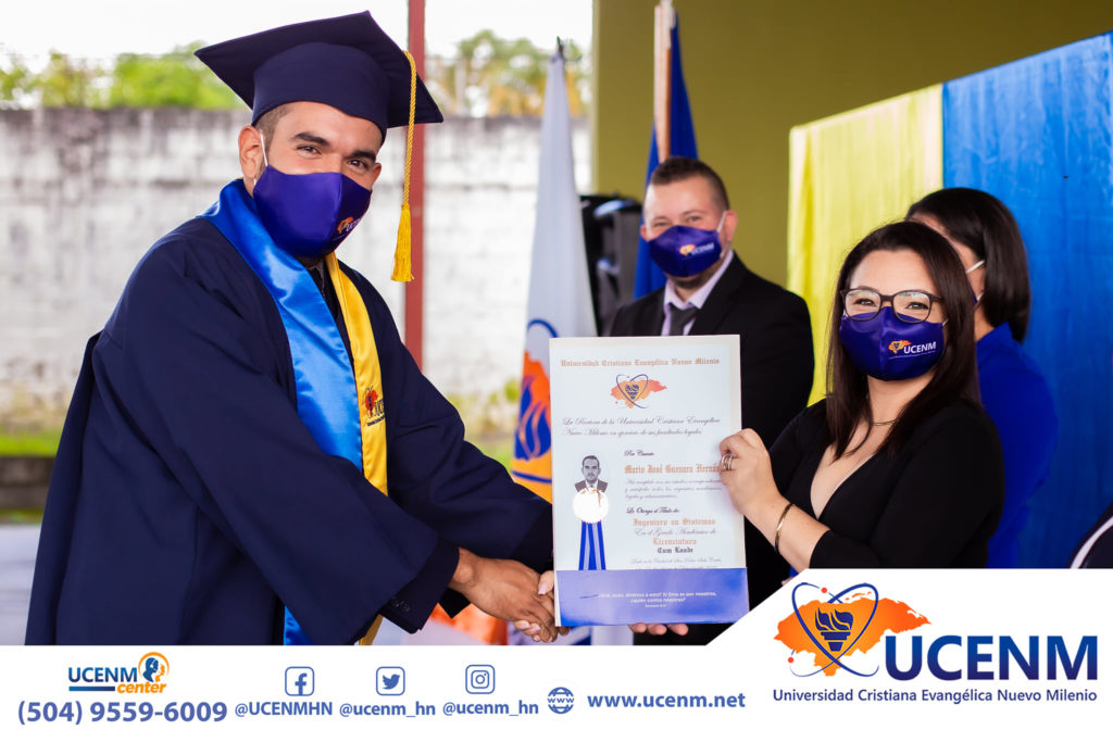 Graduación segunda promoción 2020 UCENM