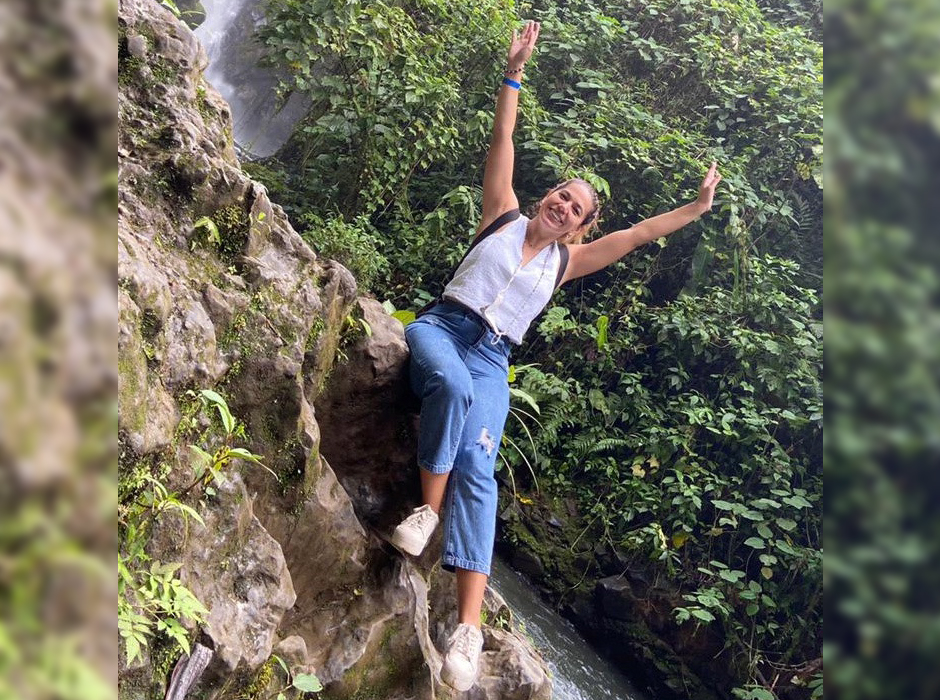 la gente feliz j menos