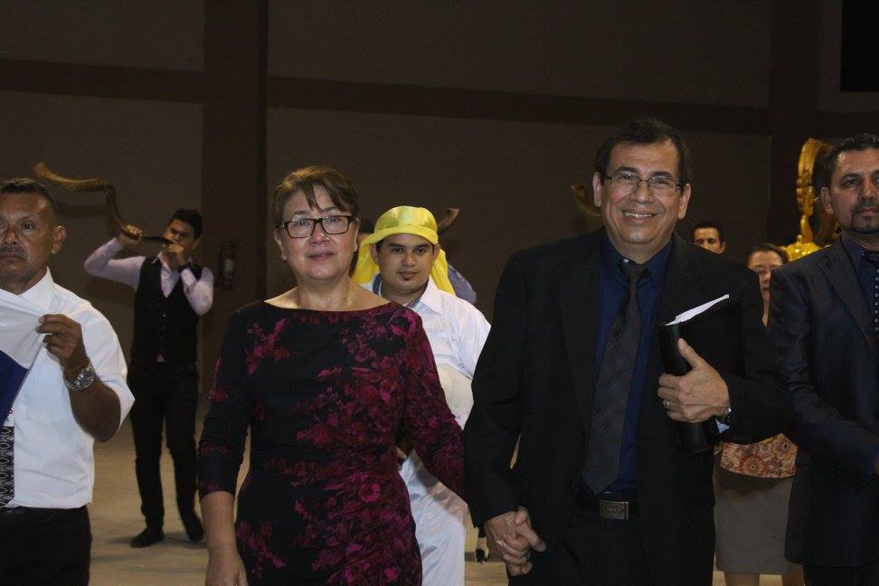 padres y pastores que han fallecido en honduras