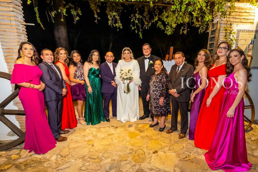 Alejandra Cruz y Andrei Raudales