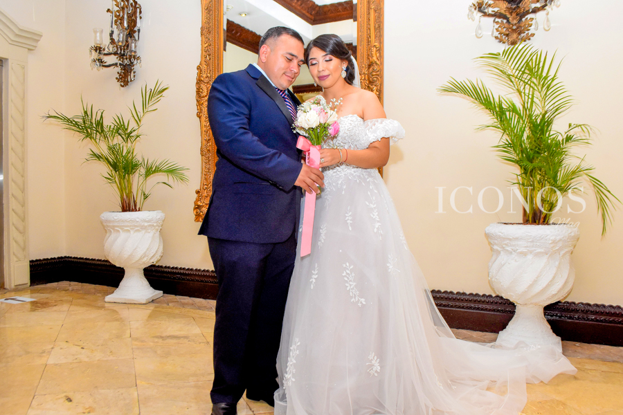 Larissa Maldonado y Betuel Ramos 