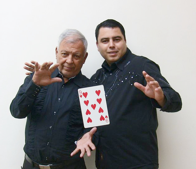 mago Víctor Zúniga 