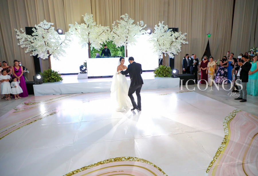 Los enamorados Joyce Andonie y Kenny Yuja