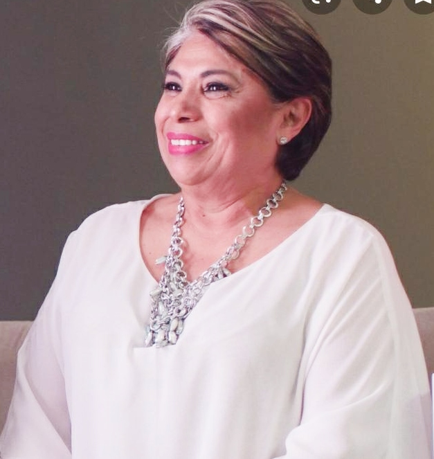 Yolanda Chávez sala de belleza Yolanda's 