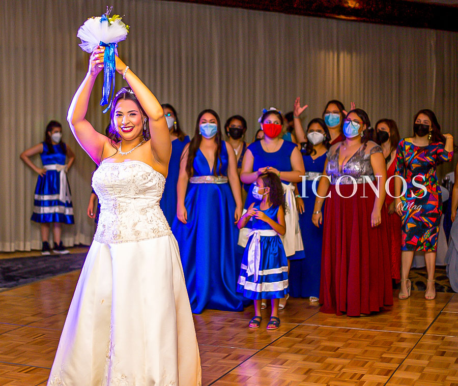 Boda Any García y Allan Maradiaga