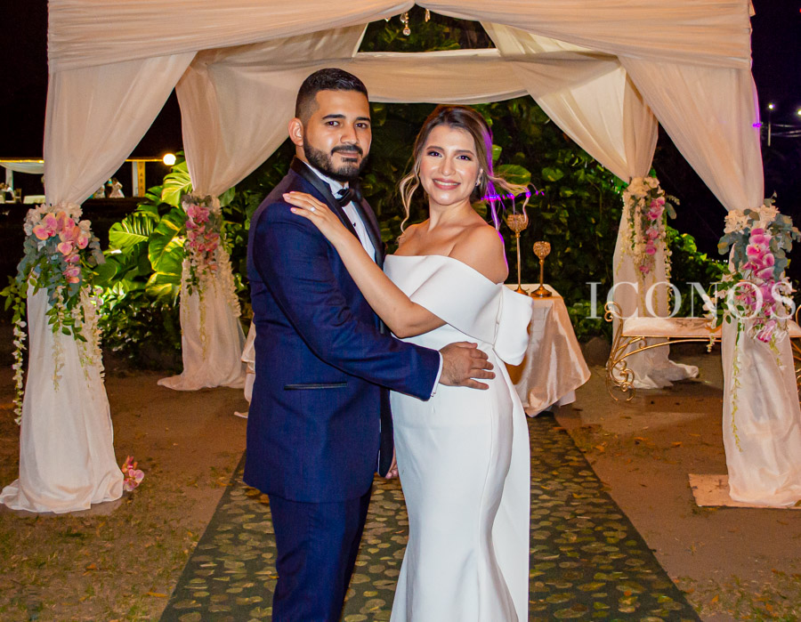 boda civil Paola Euceda y Javier Quezada