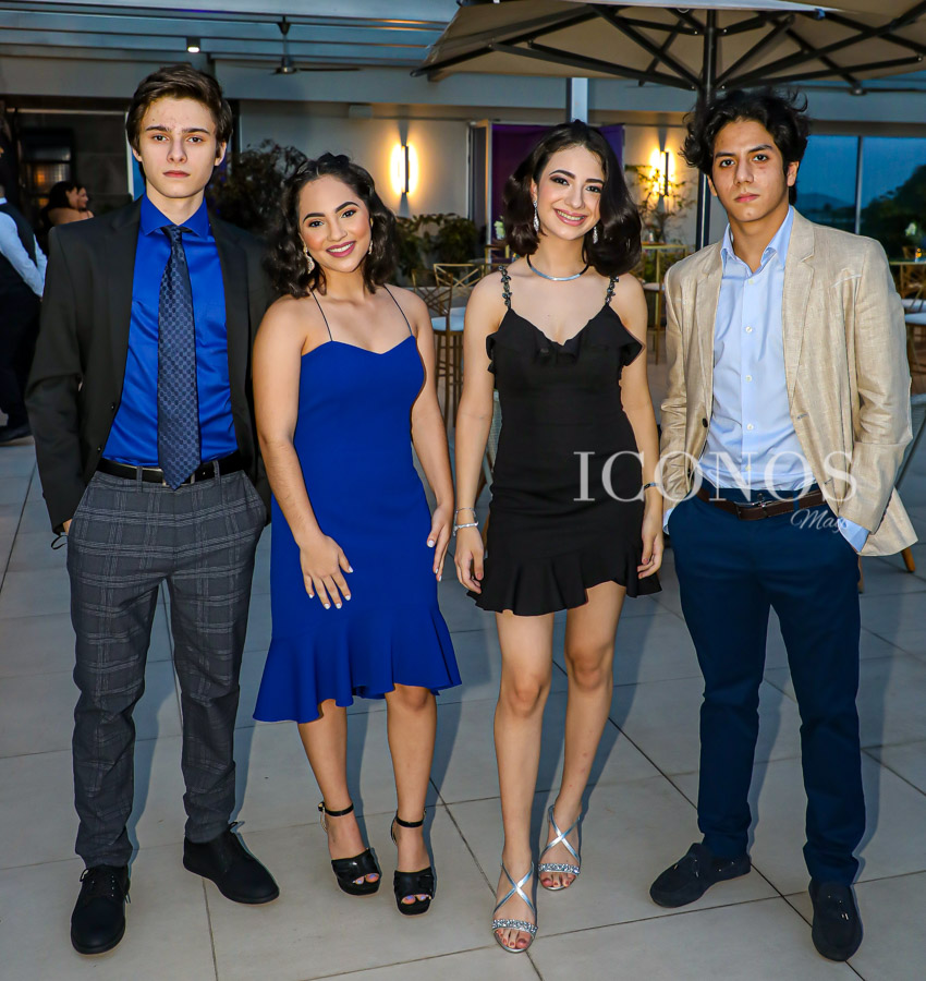 Fiesta graduación Seniors 2021 escuela episcopal El Buen Pastor
