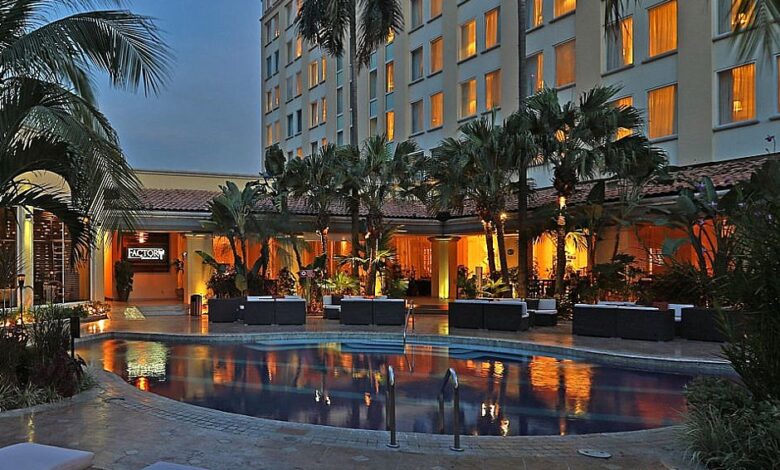 PORTADA hotel Intercontinental Real-min