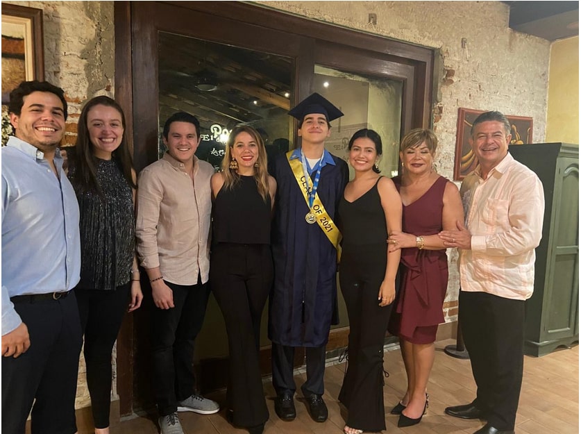 Unos Ojos Azules Resilientes