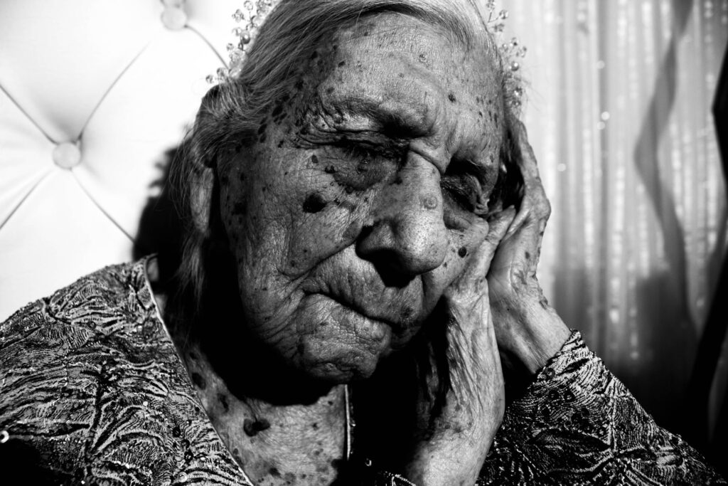 La ex vice alcaldesa de Santa Rita de copan, celebra junto a su familia su memorable centenario