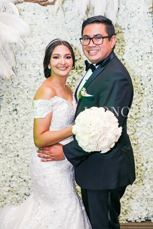 Los novios Stephanie Gabrie y Javier Machuca