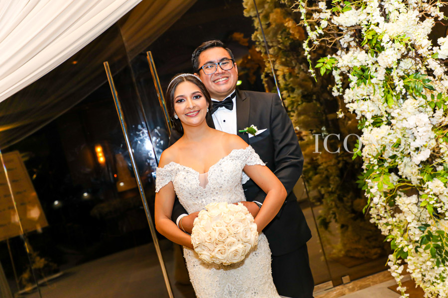 Los novios Stephanie Gabrie y Javier Machuca