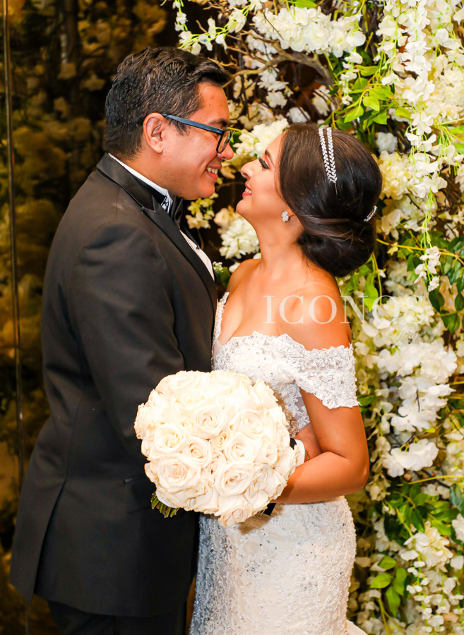 Los novios Stephanie Gabrie y Javier Machuca