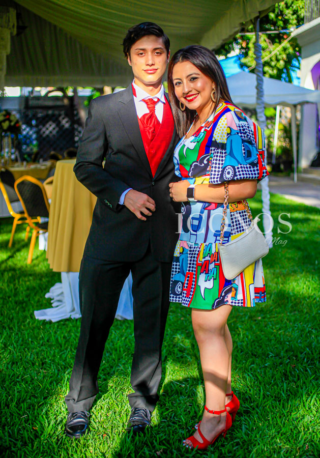 Fiesta graduación Seniors 2021 academia Los Pinares Tegucigalpa