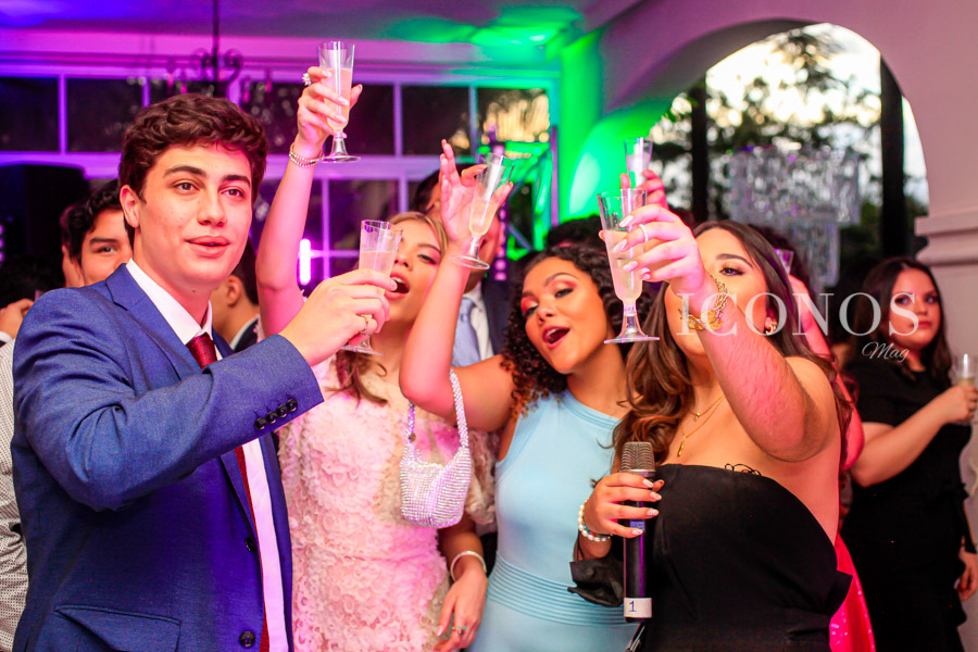 Fiesta graduación Seniors 2021 academia Los Pinares Tegucigalpa