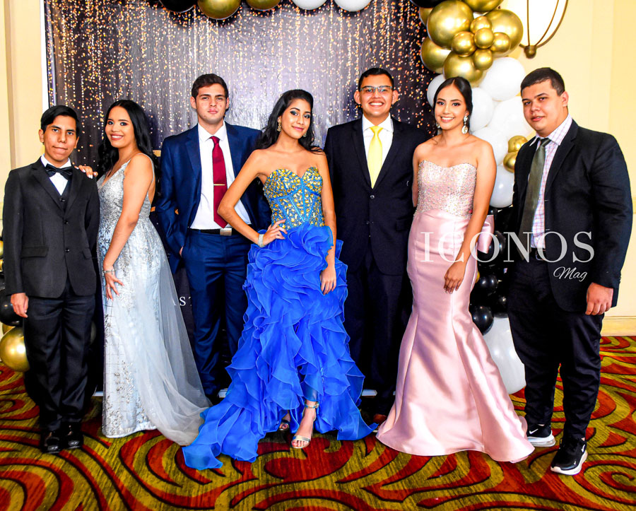 Fiesta de graduación Seniors 2021 Ad Astra Catholic School Tegucigalpa