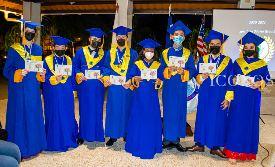 Graduación Seniors 2021 Golden Legacy School